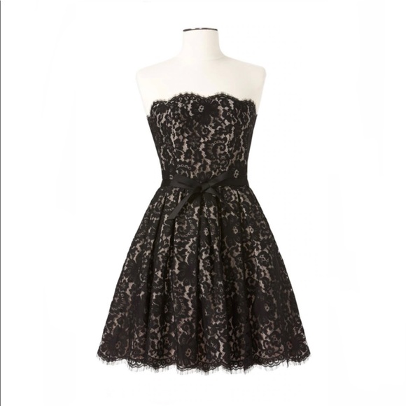 Robert Rodriguez Dresses & Skirts - Strapless Lace Robert Rodriguez Neiman Marcus for Target Party Dress